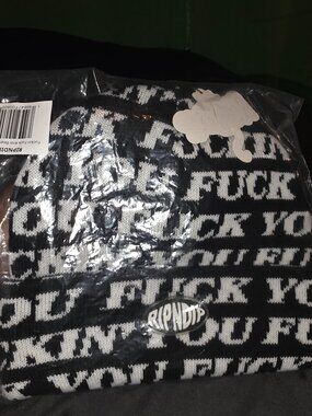 Rip n dip beanie